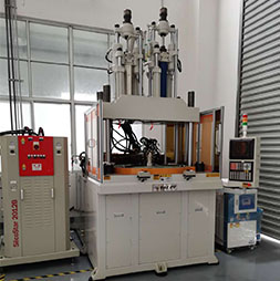 自動(dòng)液態(tài)硅膠注塑立式注塑品牌_AB雙色液態(tài)硅膠立式注塑機(jī)生產(chǎn)廠家